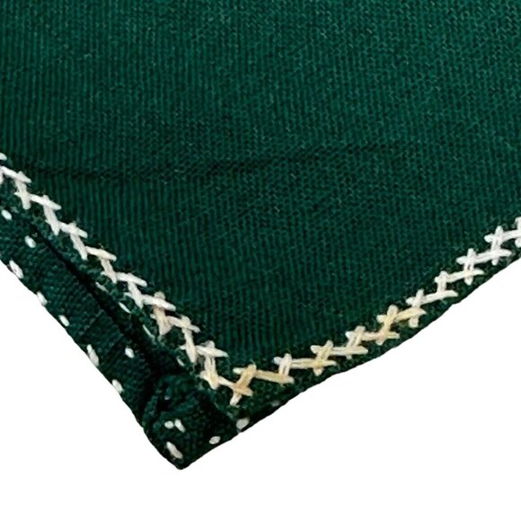 Green Cloth Napkins White Embroidered Floral Design Square Set of 6 - Picture 10 of 11
